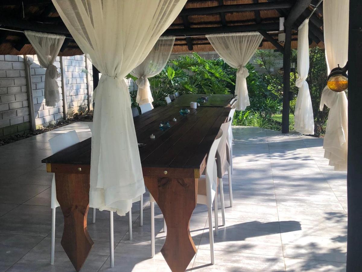 Muco Guest House โจฮันเนสเบิร์ก ภายนอก รูปภาพ